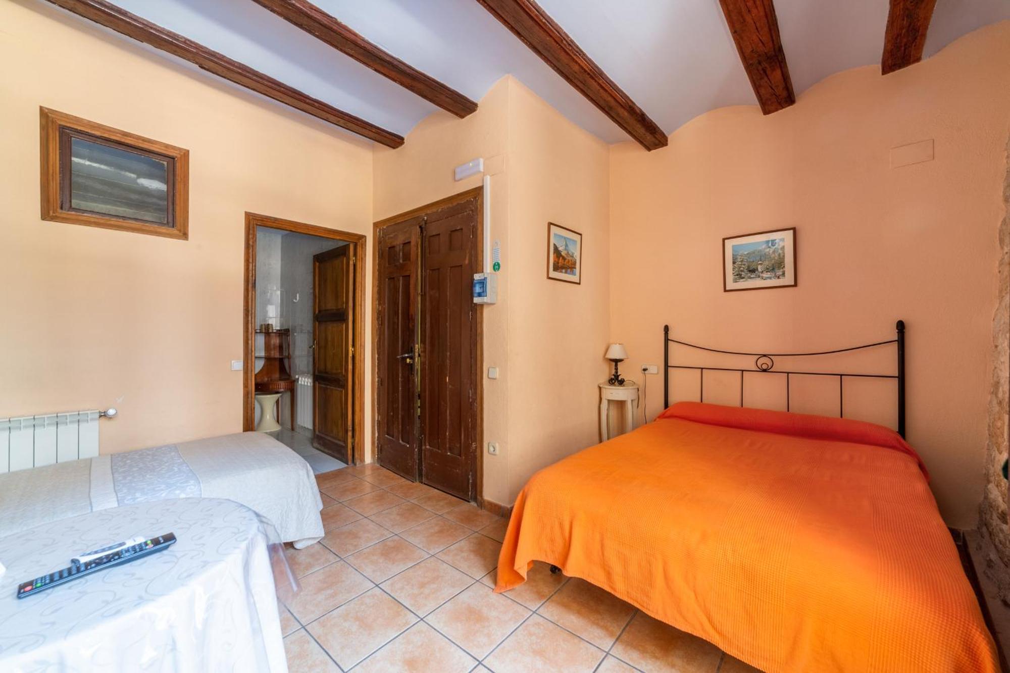 Hotel Fonda La Plaza à Valderrobres Extérieur photo