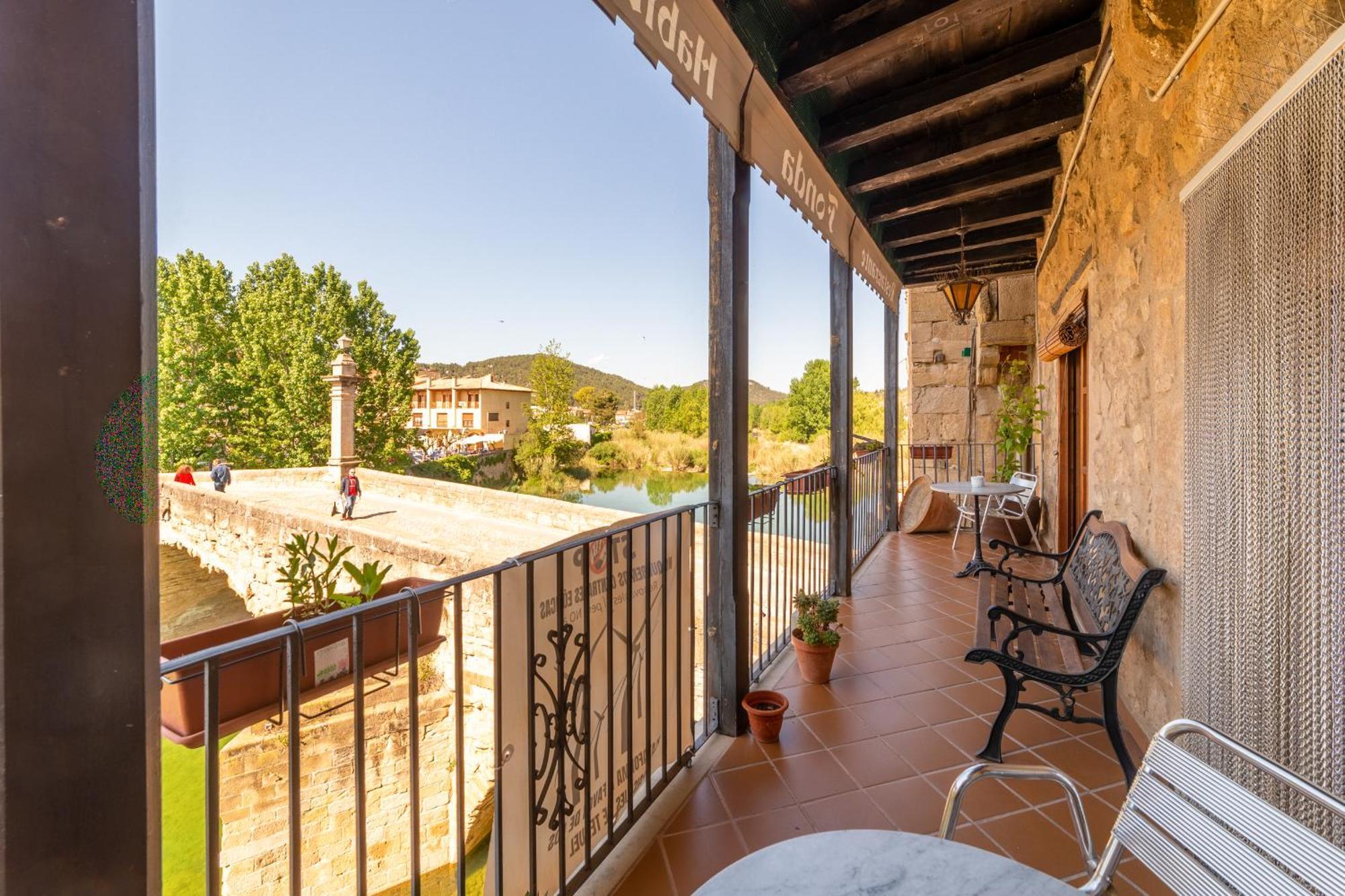 Hotel Fonda La Plaza à Valderrobres Extérieur photo
