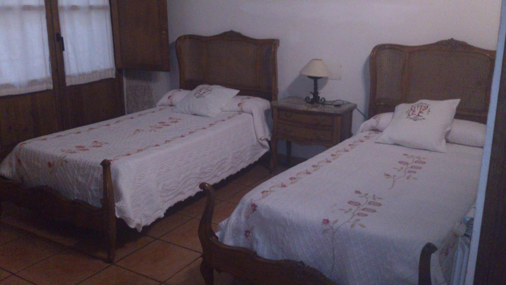Hotel Fonda La Plaza à Valderrobres Extérieur photo