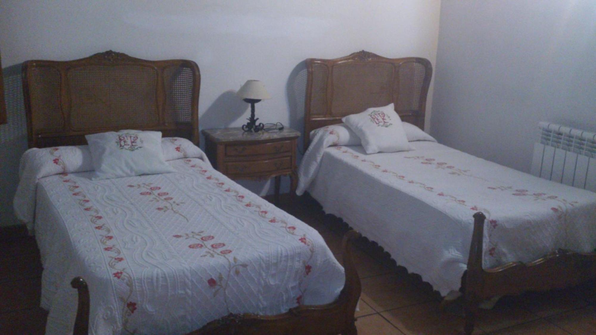Hotel Fonda La Plaza à Valderrobres Extérieur photo
